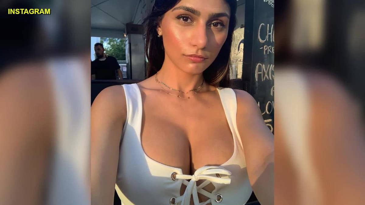 Bf Mia Khalifa Movie - Former porn actress Mia Khalifa shares updates after surgery to repair  breast 'deflated' by hockey puck