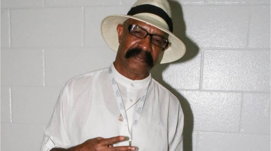 Drake’s dad declares support for R. Kelly and Jussie Smollett