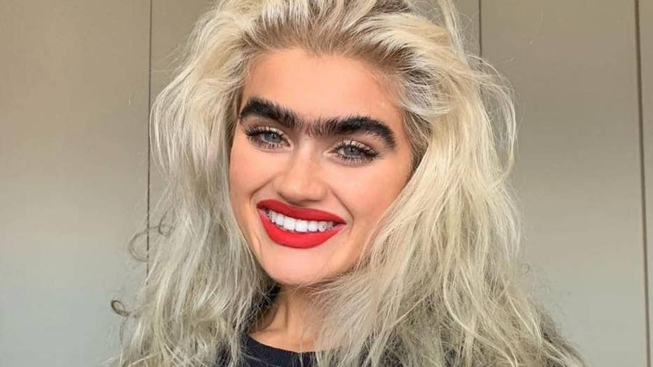 Model  with prominent eyebrows aims to change beauty 