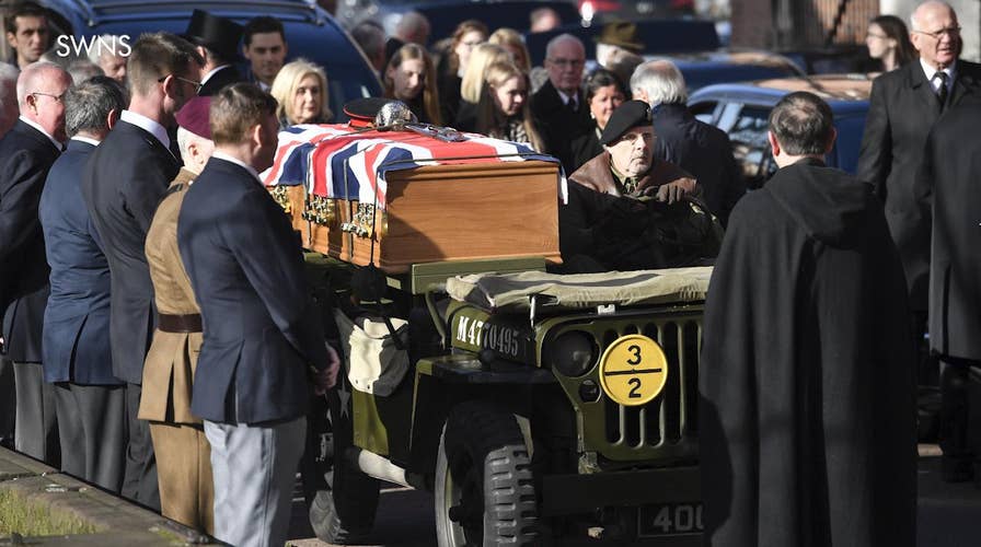 D-Day veteran honored with last Jeep ride