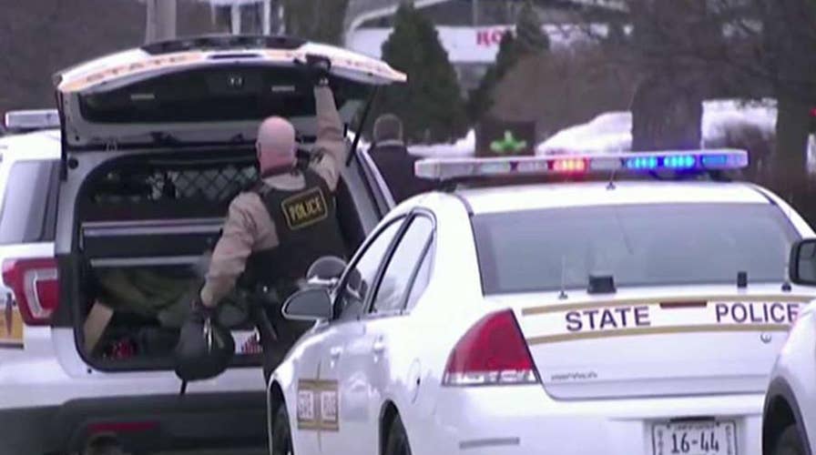 Officials: Deputy dies after being shot at hotel while serving arrest warrant