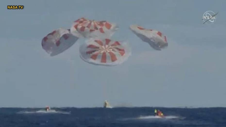 Splashdown Spacex S Crew Dragon Capsule Returns To Earth Fox News