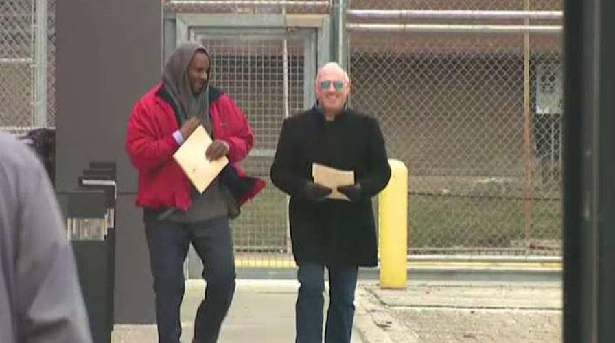 R. Kelly released from jail after $161,000 in child support is paid on his behalf