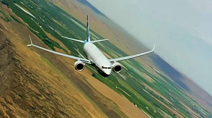 Boeing relents on keeping US planes in skies as investigation continues into 737 Max 8