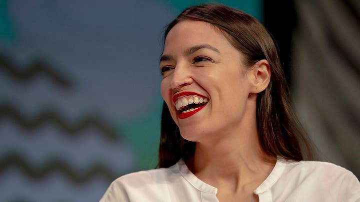 Parties battle over Green New Deal as students protest