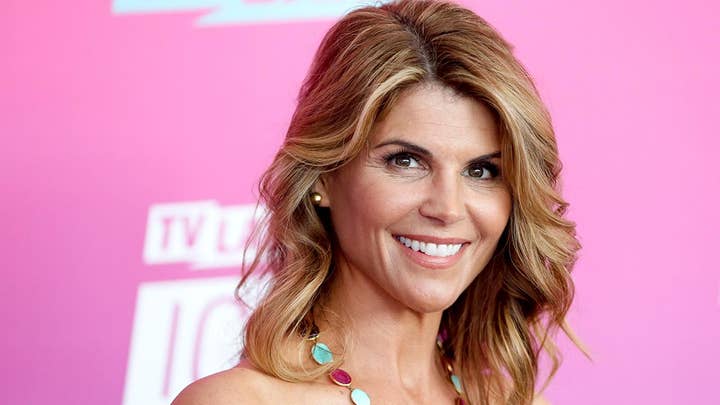 Lori Loughlin's daughter says father 'faked his way' through college