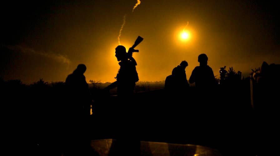 US-backed forces fight for the last ISIS-held territory in Syria