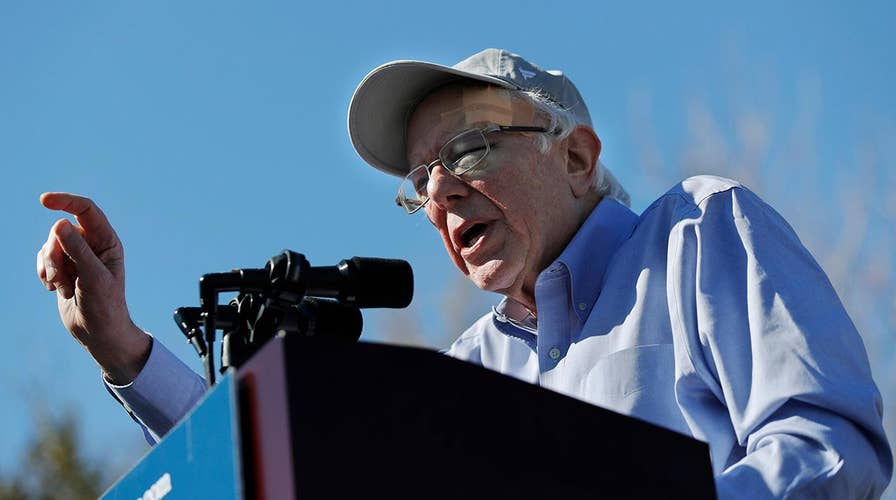 Some 2020 Democrats embrace unionizing their campaign staff