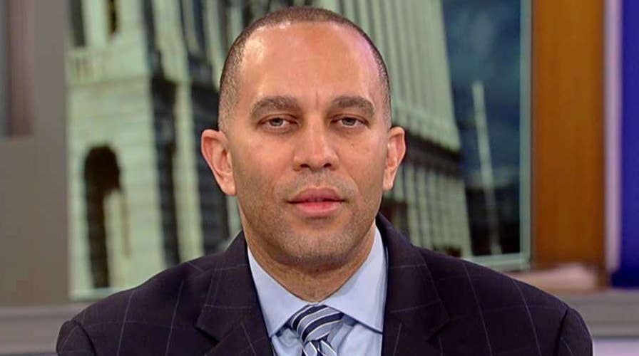Rep. Jeffries: The overwhelming majority of House Democrats believe impeachment discussions are premature