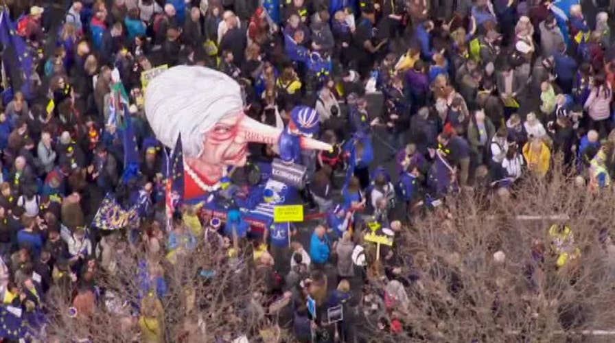 Crowds gather in London to protest against Brexit