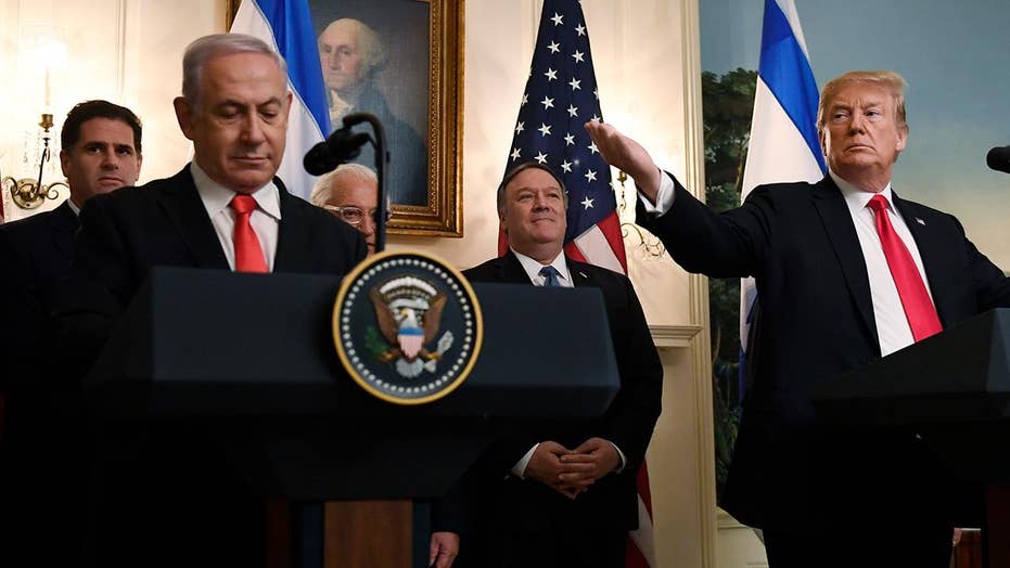 Trump Signs Proclamation Recognizing Israeli Sovereignty Over Golan ...