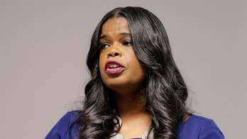 Dueling rallies over Kim Foxx’s handling of Jussie Smollett case held in Chicago
