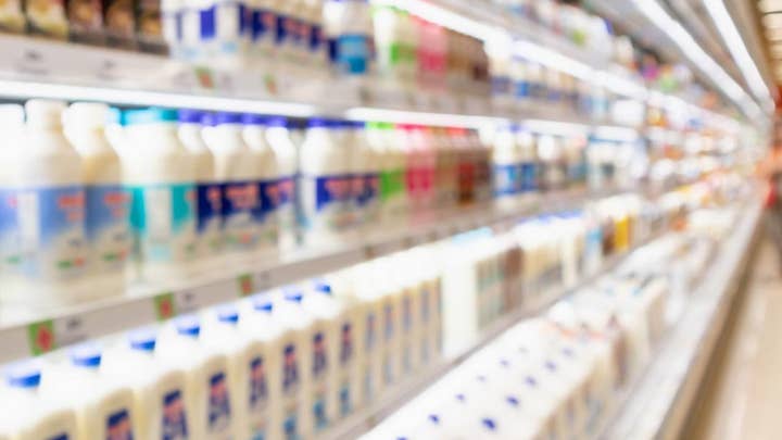 Milk sales fell $1.1 billion in 2018, says report from Dairy Farmers of America