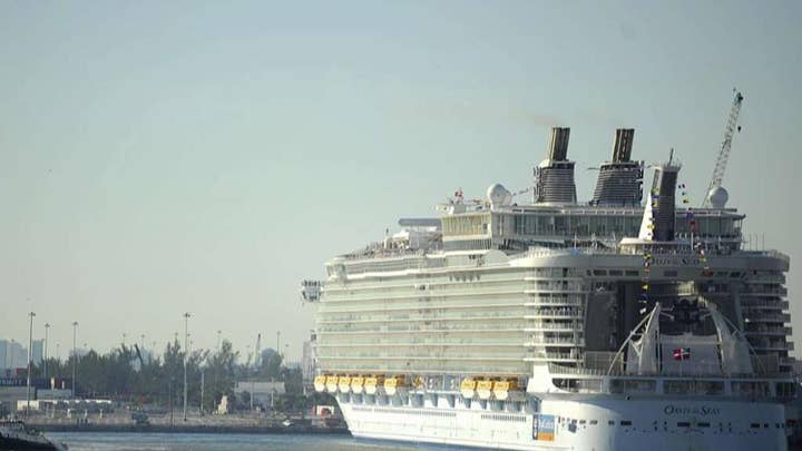 Crane collapses onto cruise ship in the Bahamas