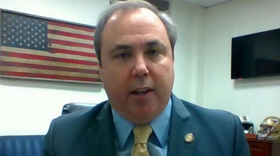 Florida lawmakers come together to outlaw sanctuary city legislation