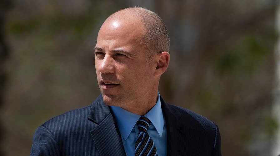 Michael Avenatti accused of pressuring prosecutors to bring charges against R. Kelly