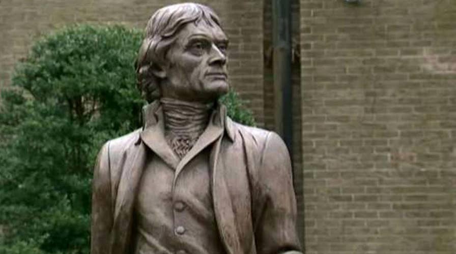 University student defends Thomas Jefferson statue's place on campus