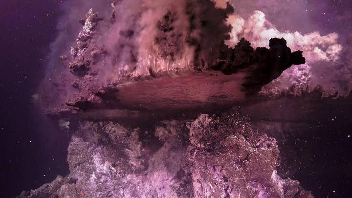 Stunning ‘Mirror Pools’ seen on ocean’s floor reveal landscape