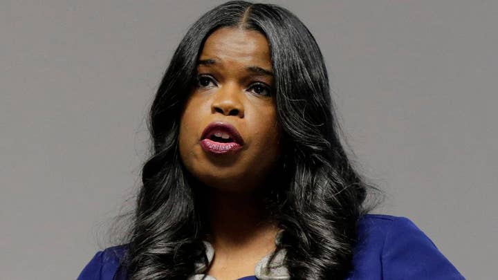 FOP of Chicago give Cook County State's Attorney Kim Foxx vote of no-confidence