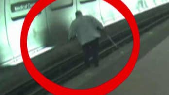 Good Samaritans rescue blind man who tumbled onto Washington Metro tracks