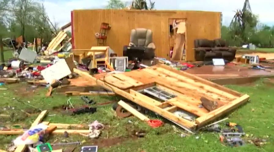 At least five dead as storms hammer the southern United States