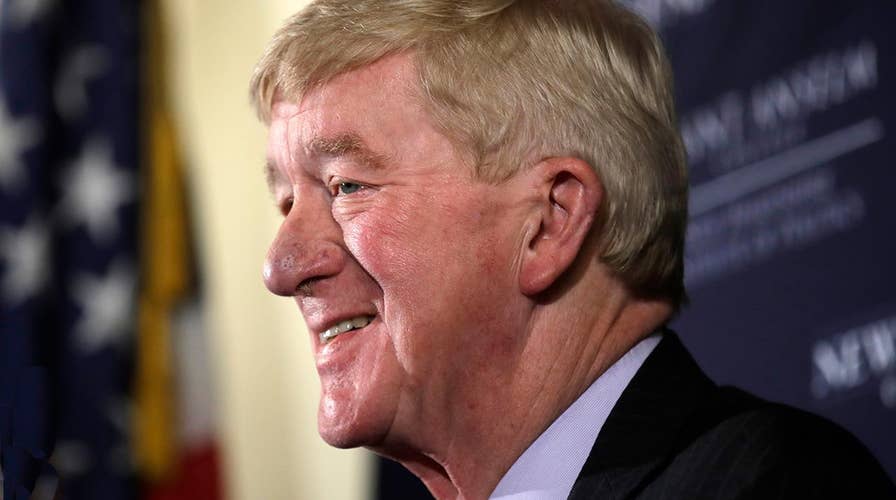 Bill Weld launches Republican primary challenge to President Trump