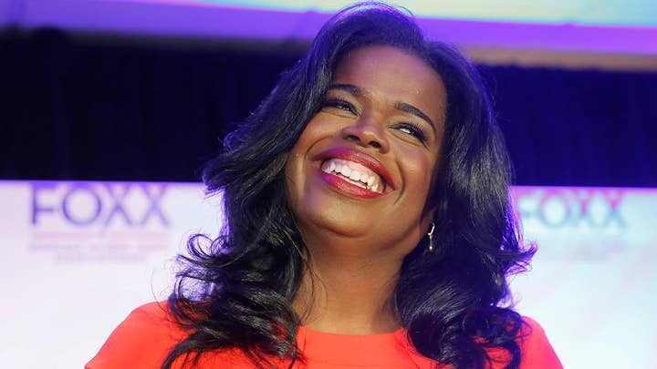 Prosecutor Kim Foxx's texts reveal she was in contact with her office despite recusal on Smollett case