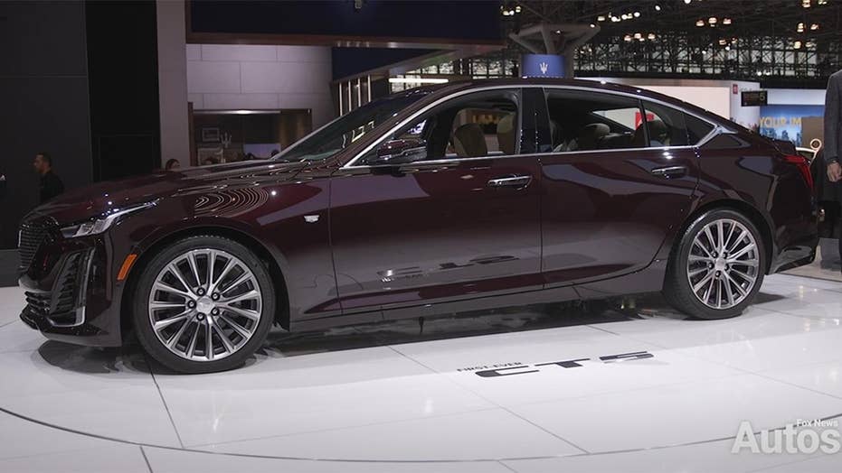 2020 cadillac ct4 debuts as brand's new compact sedan