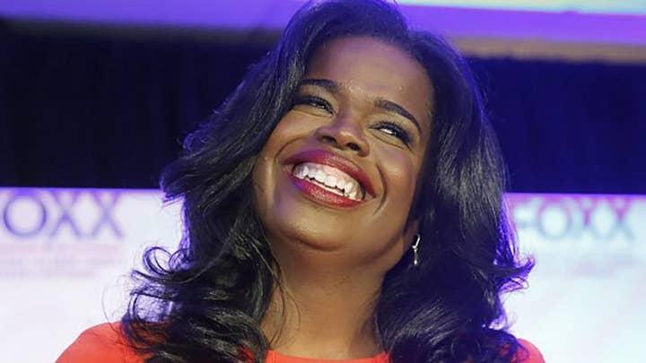 What do Kim Foxx's text messages about the Jussie Smollett case reveal about our criminal justice system?