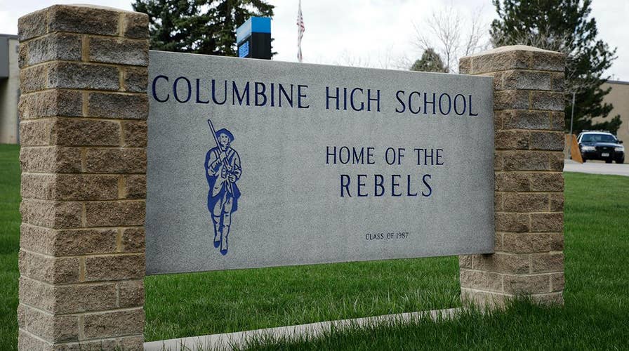 Massacre de Columbine, Massacre de Columbine