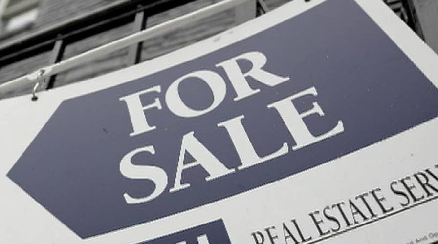 Housing sales slow down in March