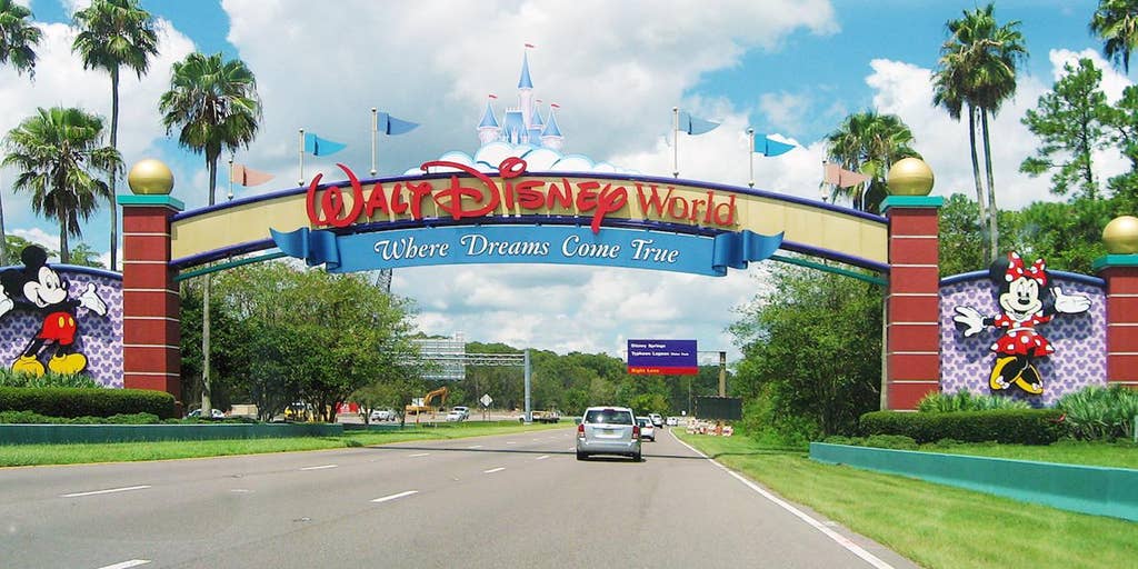 Adults Are Banned From Wearing Costumes At Disney Parks Here S Why Fox News