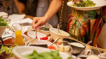 Vegan wedding guest shamed for being 'rude,' bringing her own food: 'Whole weekend revolved around her'