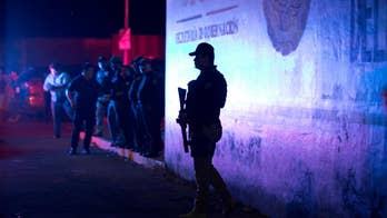 Around 1,300 migrants escape immigration detention center on Mexico's southern border