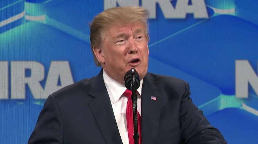 Trump celebrates economy, Mueller report during NRA address