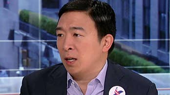 Andrew Yang says recession would ‘be good' for his campaign