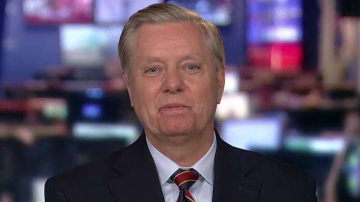 Graham: Clintons would be the last people I'd seek legal advice from