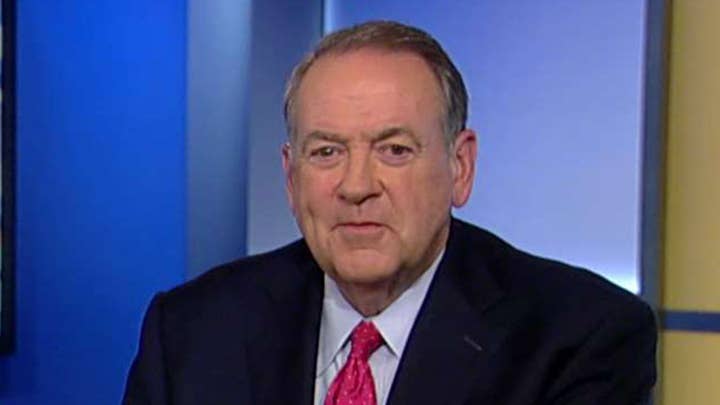 Huckabee: Democrats are picking at the bones of the Mueller report