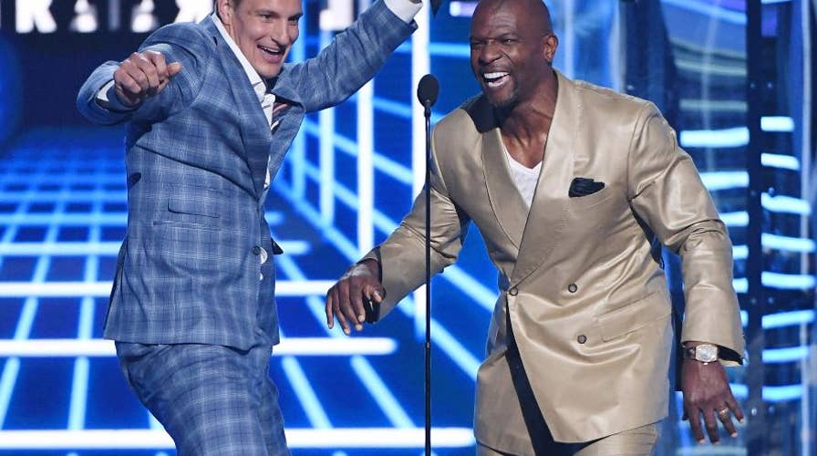 Acting bug bites Rob Gronkowski at the Billboard Music Awards