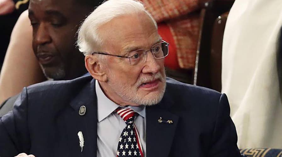 Buzz Aldrin says it's time for the US to go to Mars
