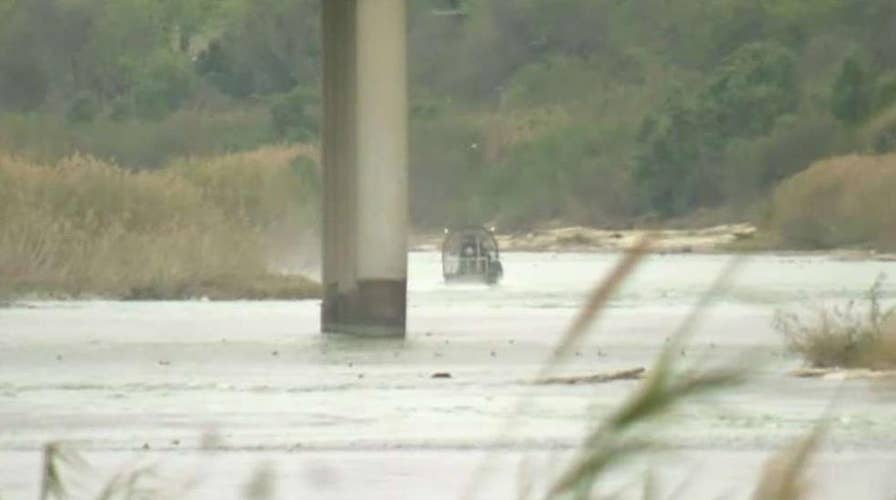 10-month-old baby dead, several missing after migrant raft overturns in Rio Grande along Mexico border