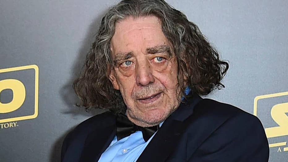 Peter Mayhew The Actor Who Played Chewbacca In Star Wars Has