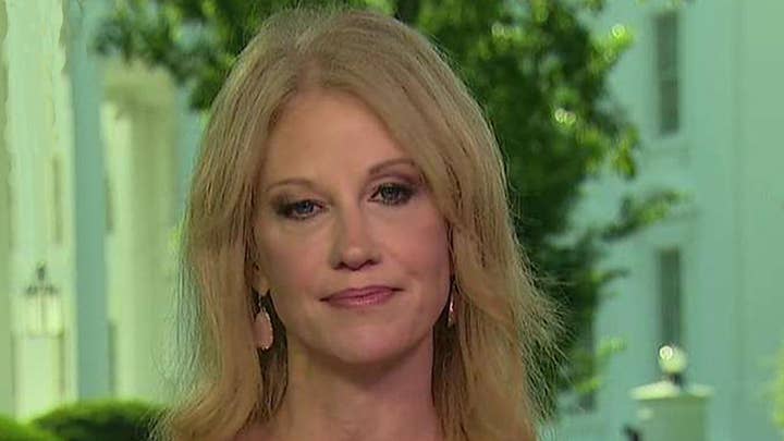 Kellyanne Conway talks new immigration plan, Russia probe leaks, Tiger Woods' honor