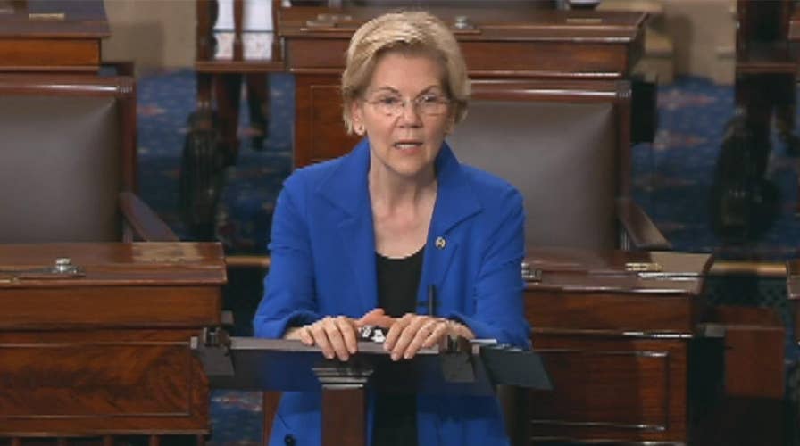 Elizabeth Warren reads portion of Mueller report on Senate floor, says anyone other than Trump would be jailed