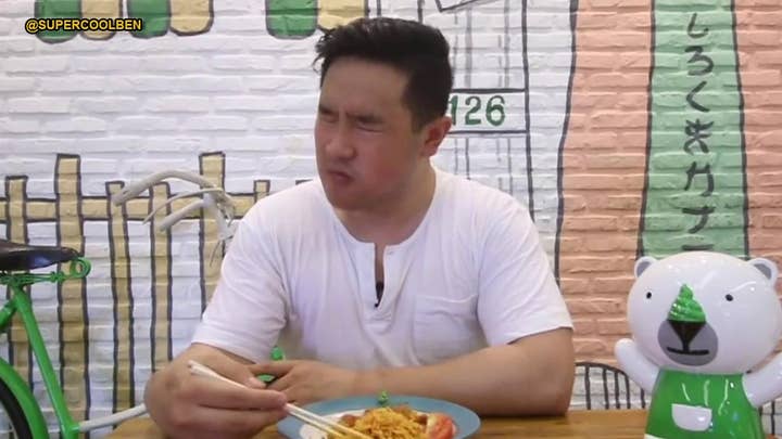 Chef temporarily lost hearing after eating spicy meal