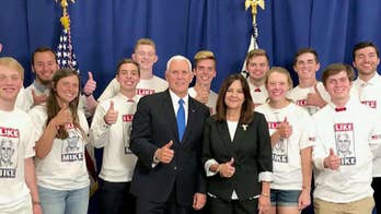 Pence met with ‘I Like Mike’ students at Taylor University