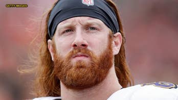 Baltimore Ravens' Hayden Hurst turns to social media to help find woman from flight