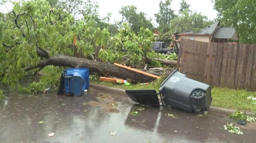 Confirmed tornado spotted near Tulsa airport in Oklahoma