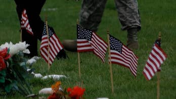 Florida mailman spends his off days cleaning veterans' headstones