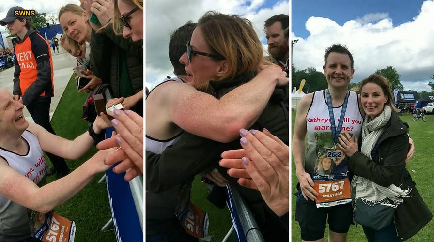 Marathon runner surprises girlfriend with proposal at finish line